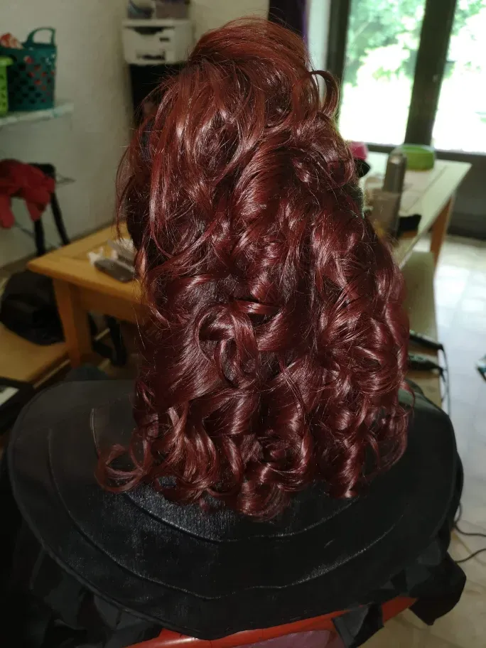 coiffure couleur rouge